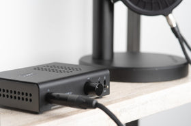 Schiit Magni Unity back panel shows preamp outputs for powered monitors.