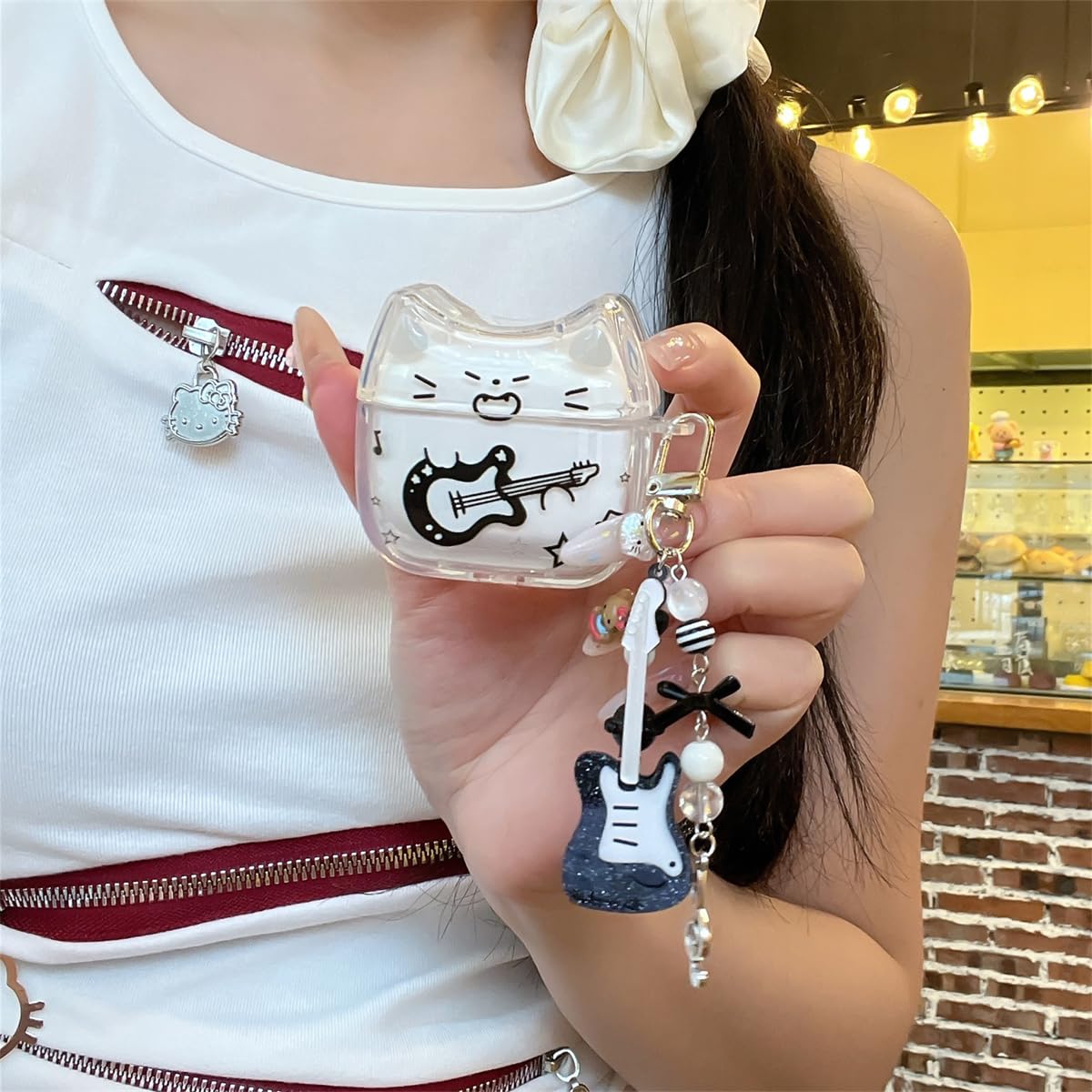 SCQYCWA detailed kawaii pendant photo emphasizing personalization and grip