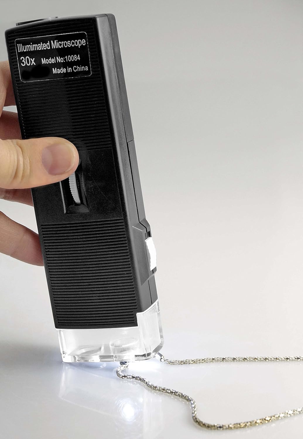 SE adjustable LED casting raking light showing contrast enhancement benefit