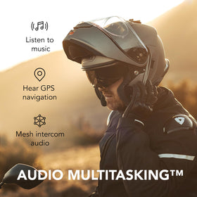 Sena SRL3 voice assistant access with Hey Google or Hey Siri.