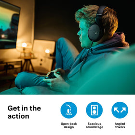 Sennheiser HD 550 dual-connector cable for versatile setup.