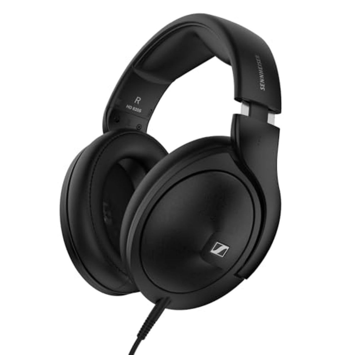 Sennheiser HD 620S closed-back headphones front view for focused listening