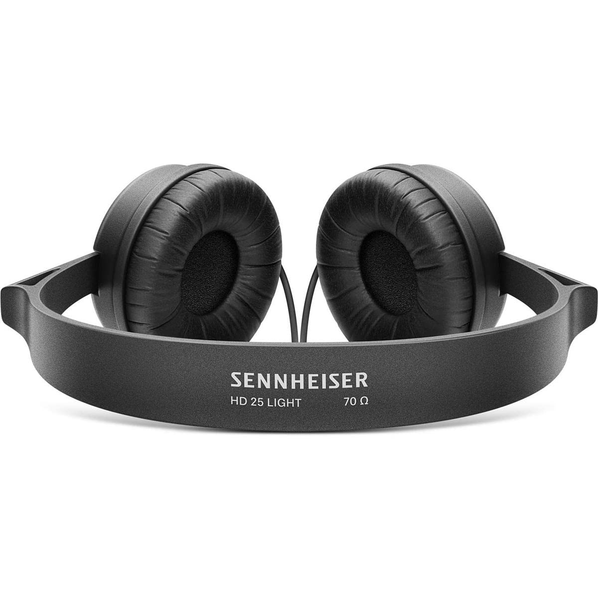 Sennheiser HD 25 LIGHT DJ mixing in loud venues with emphasized bass.
