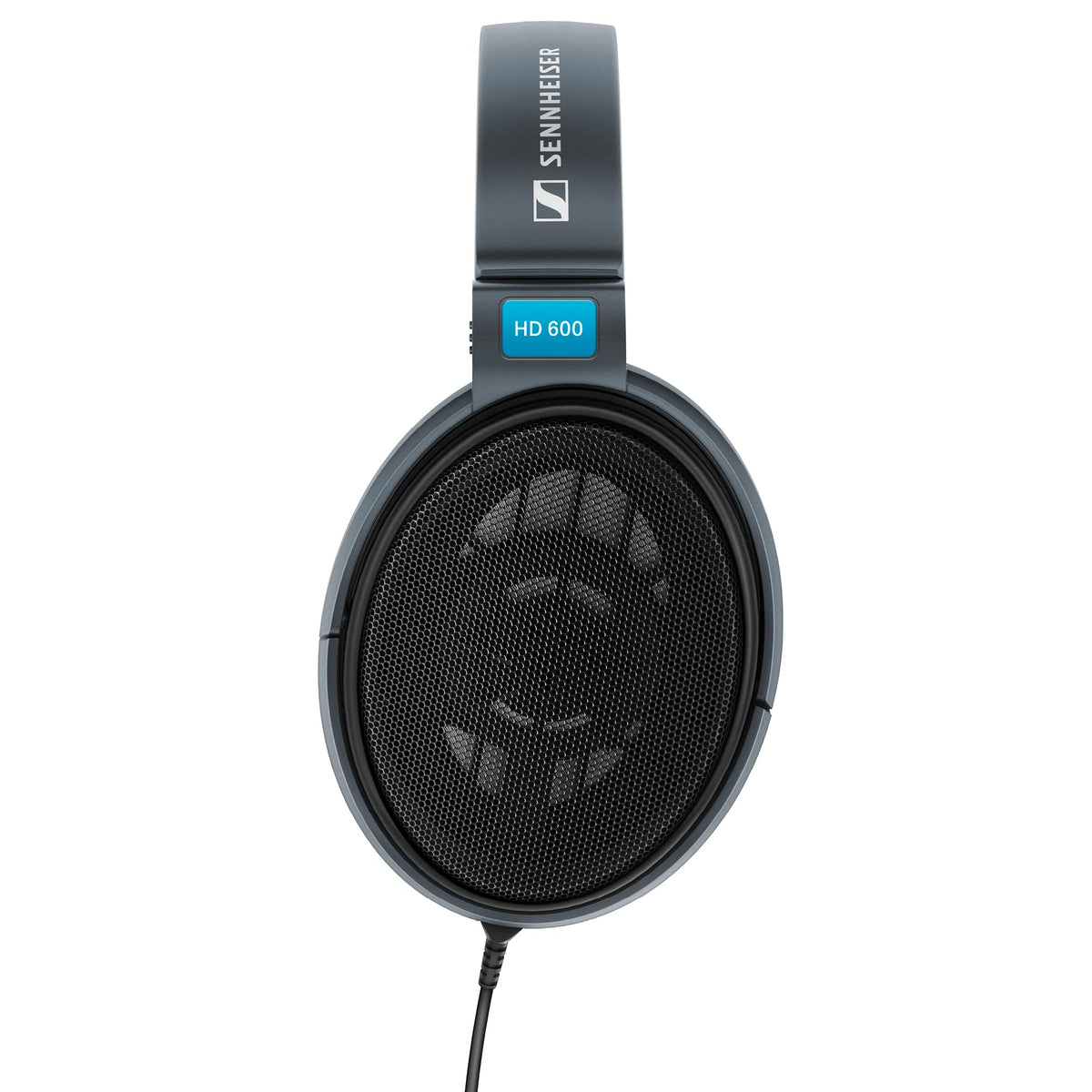 Sennheiser HD 600 circumaural-design surrounds ears with natural, accurate sound reproduction