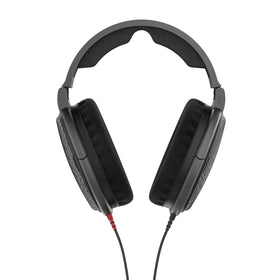 Sennheiser HD 600 kevlar-reinforced-cable reduces handling noise for comfortable sessions