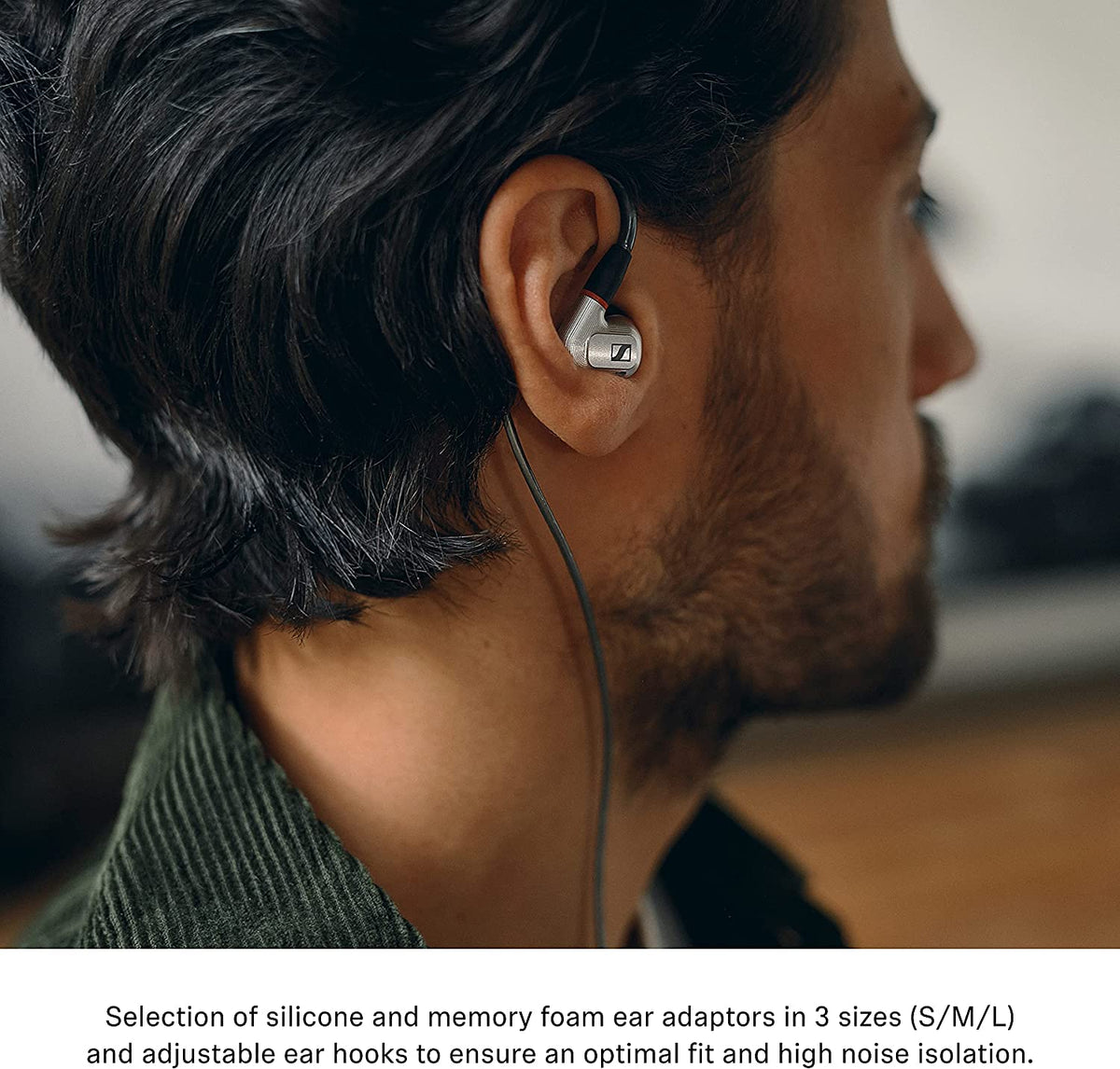 Sennheiser IE 900 detachable cable enables quick upgrades.