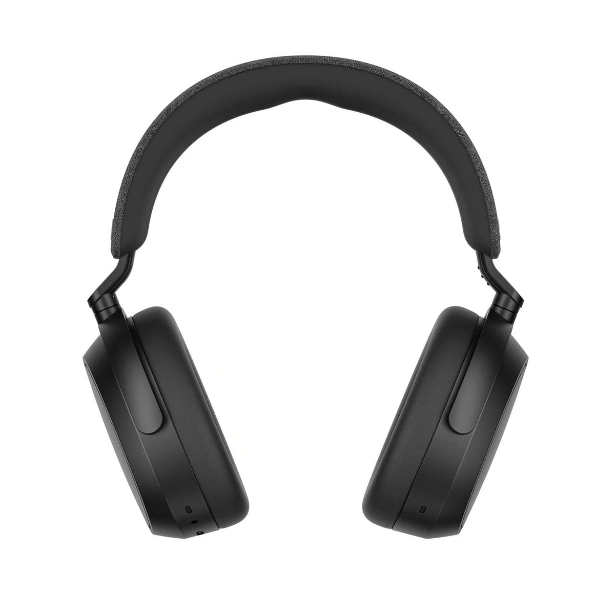 Close-up of Momentum 4 ear cushions for comfort and seal