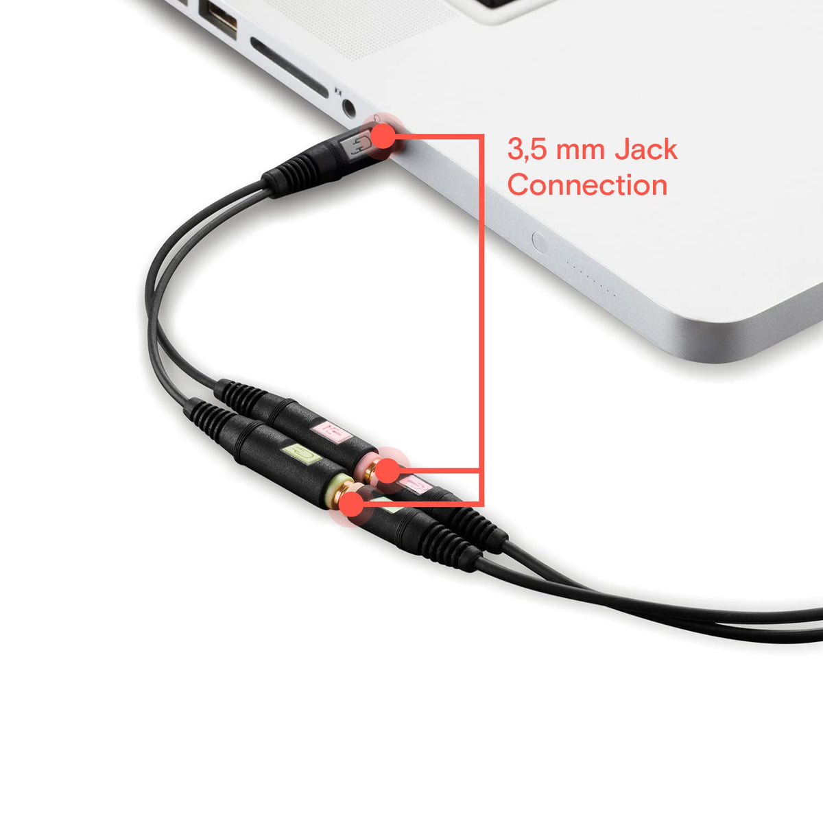 Sennheiser close-up of 4-pole 3.5mm plug and molded strain relief improving durability