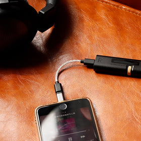 Shanling L3 music streaming setup enhances Tidal and Spotify playback.