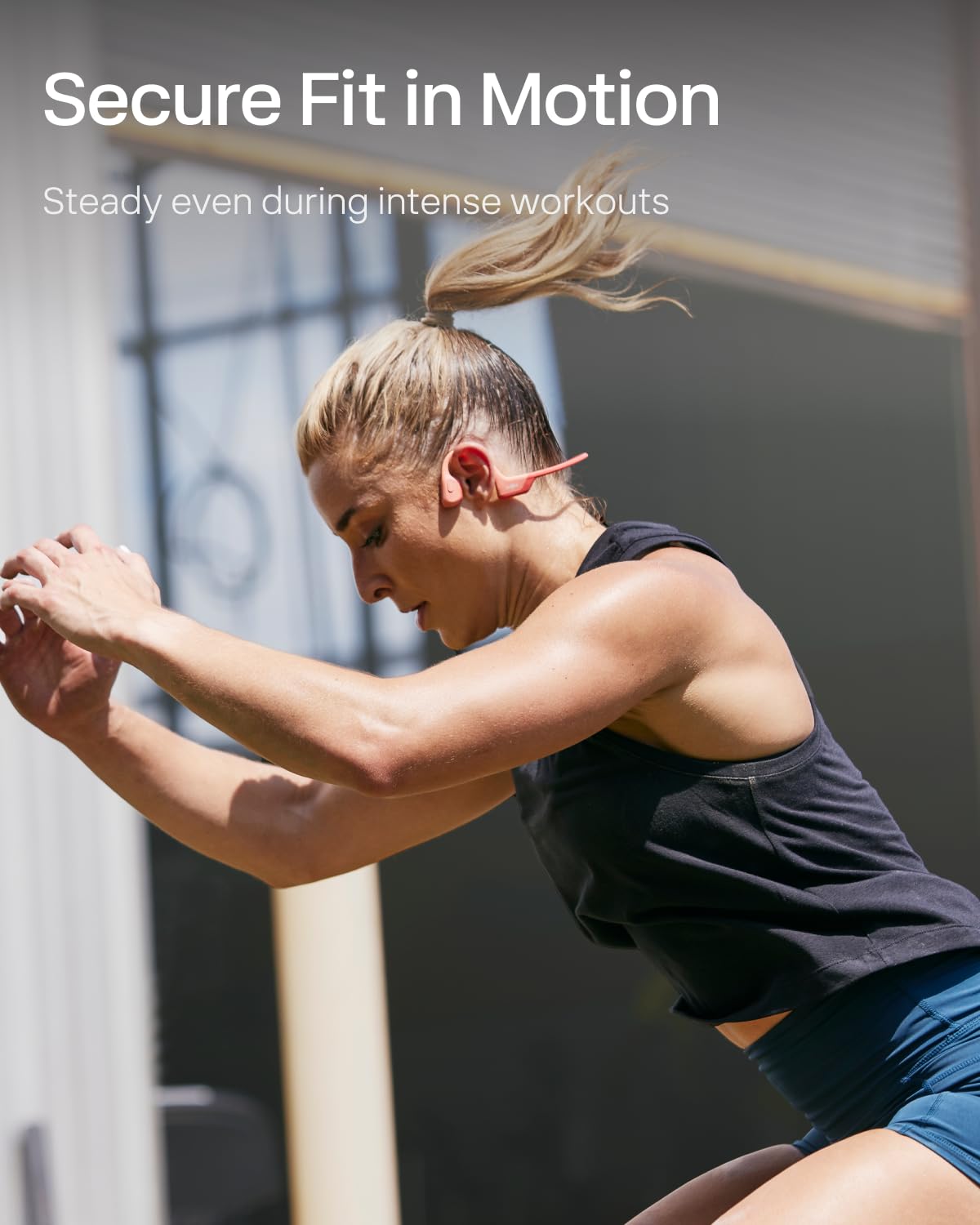SHOKZ OpenRun Pro quick charge adds 1.5 hours of use in five minutes.