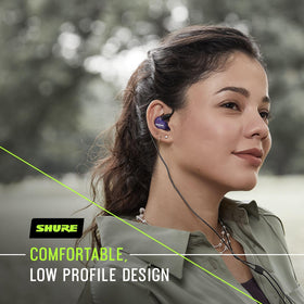 Shure SE215 sound isolating technology blocks ambient noise for focused listening.