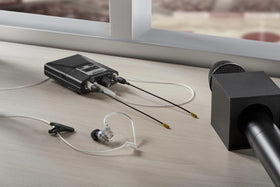 Shure SE425 box contents include fit kit, adapters, case, and warranty.
