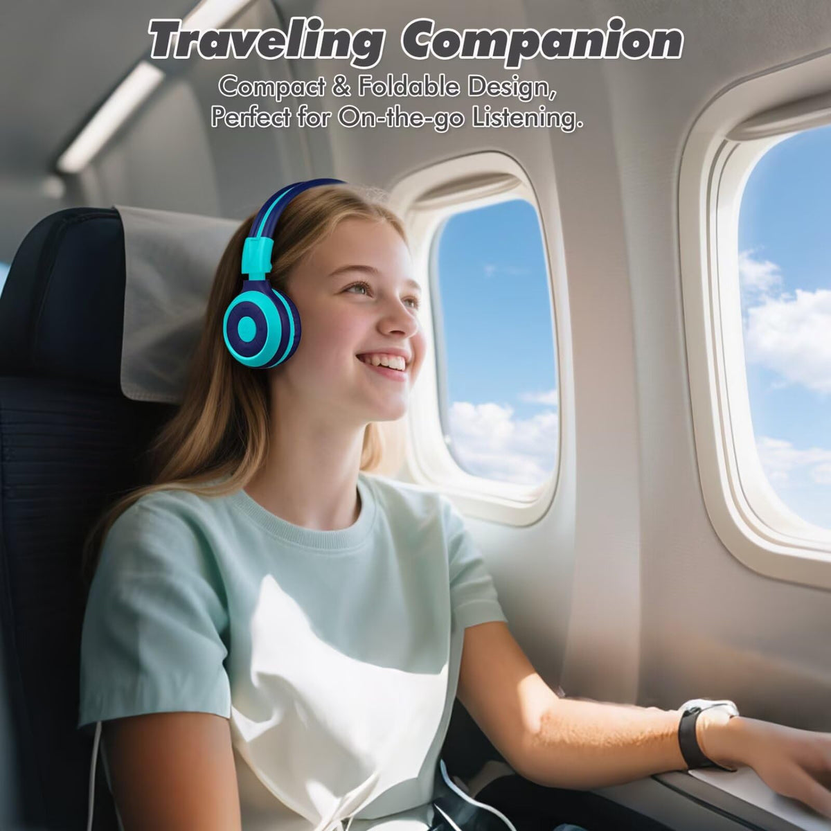 SIMOLIO folded headphones inside travel case for compact protection