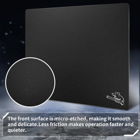 SIROOLAC glass gaming pad durability shows wear-resistant surface for long sessions.