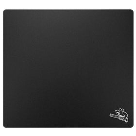 SIROOLAC glass gaming mouse pad surface detail demonstrates smooth tracking for rapid moves.