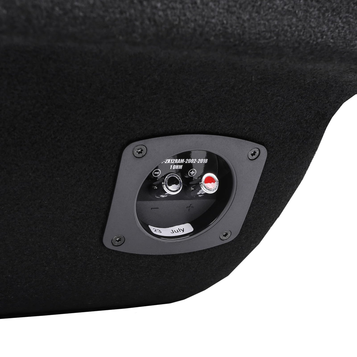 Skar Audio 1600 Watt max power capability for robust bass.