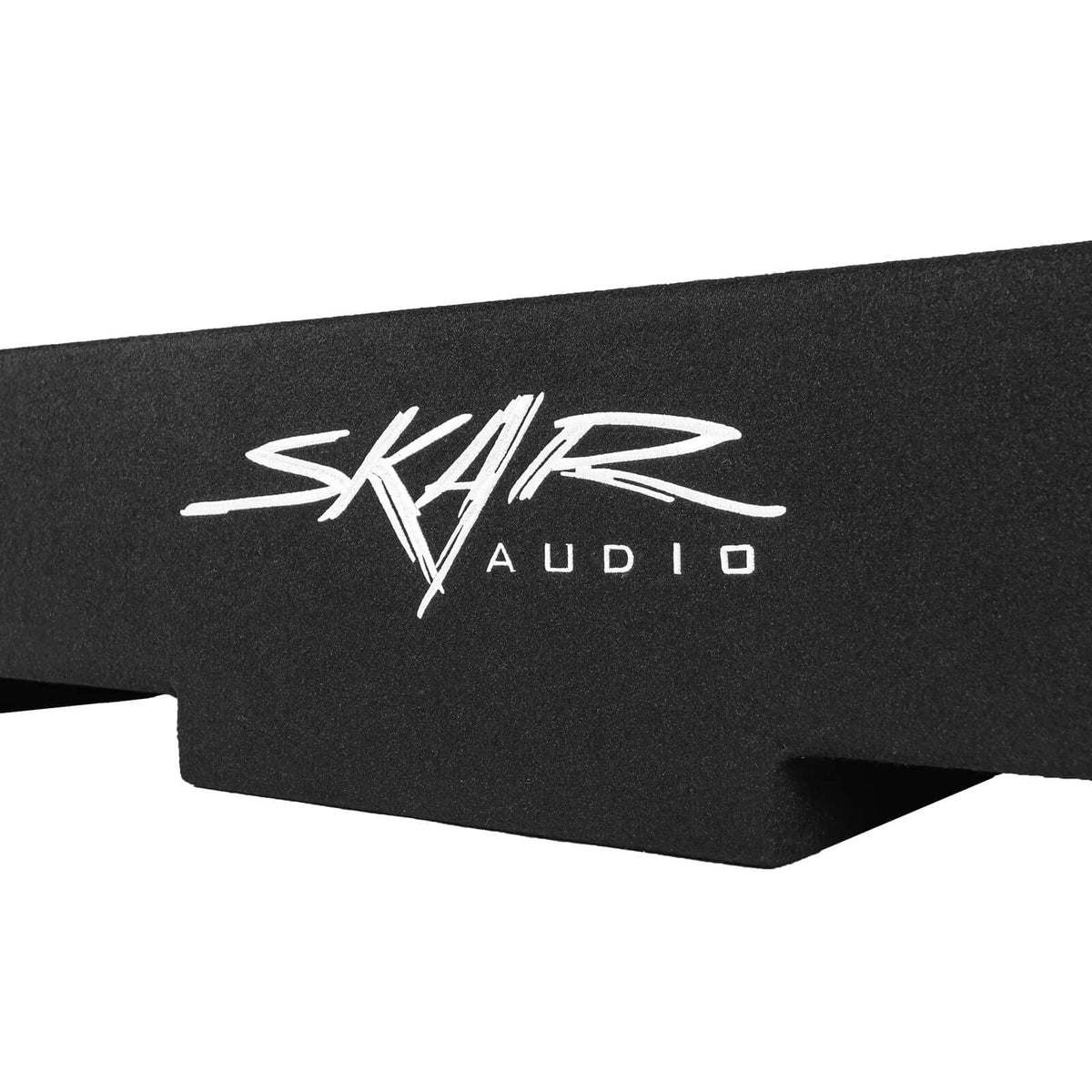 Deep bass demonstration from a loaded Skar Audio enclosure