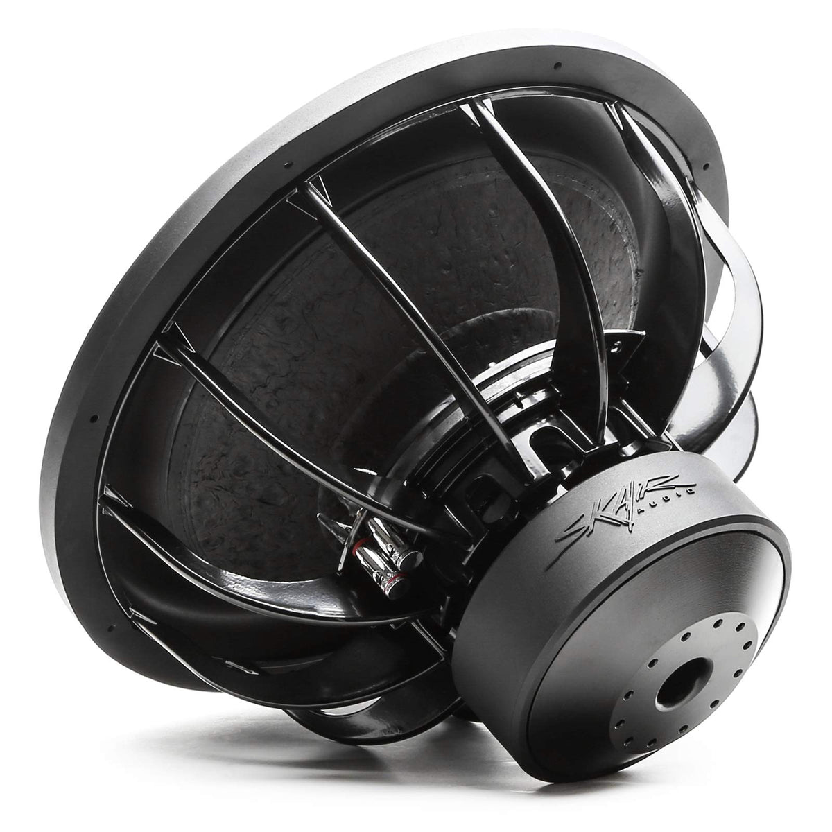 Skar Audio EVL-18 D4 logo and frame detail