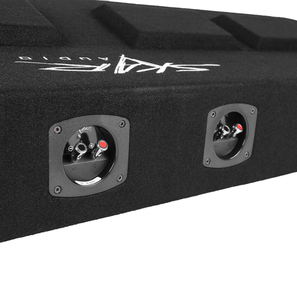 Skar Audio quad 8-inch enclosure mounting depth 6.75 inches in close-up