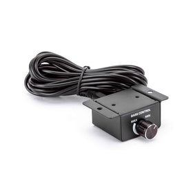 Skar Audio RP-1500.1D 4-gauge terminals for maximum current flow.
