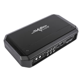 Skar Audio SA-125.4D wiring terminals for solid connections.