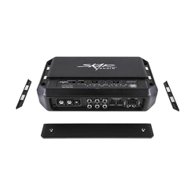 Skar Audio SA-50.4D rear connection panel for four-channel inputs.