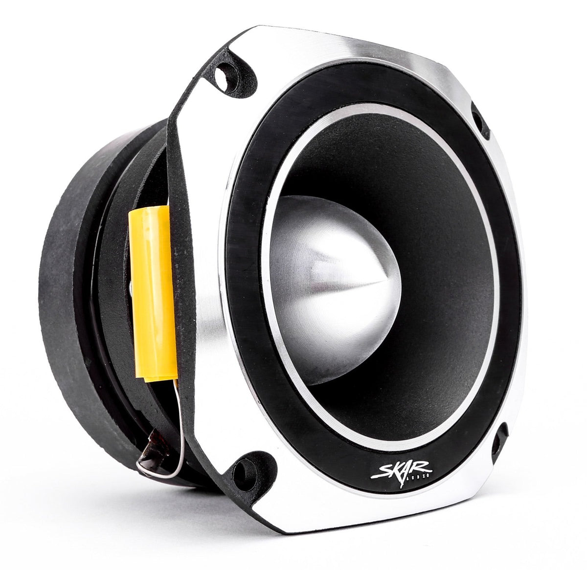Skar Audio VX4-ST front profile showing titanium bullet and crisp dispersion benefit