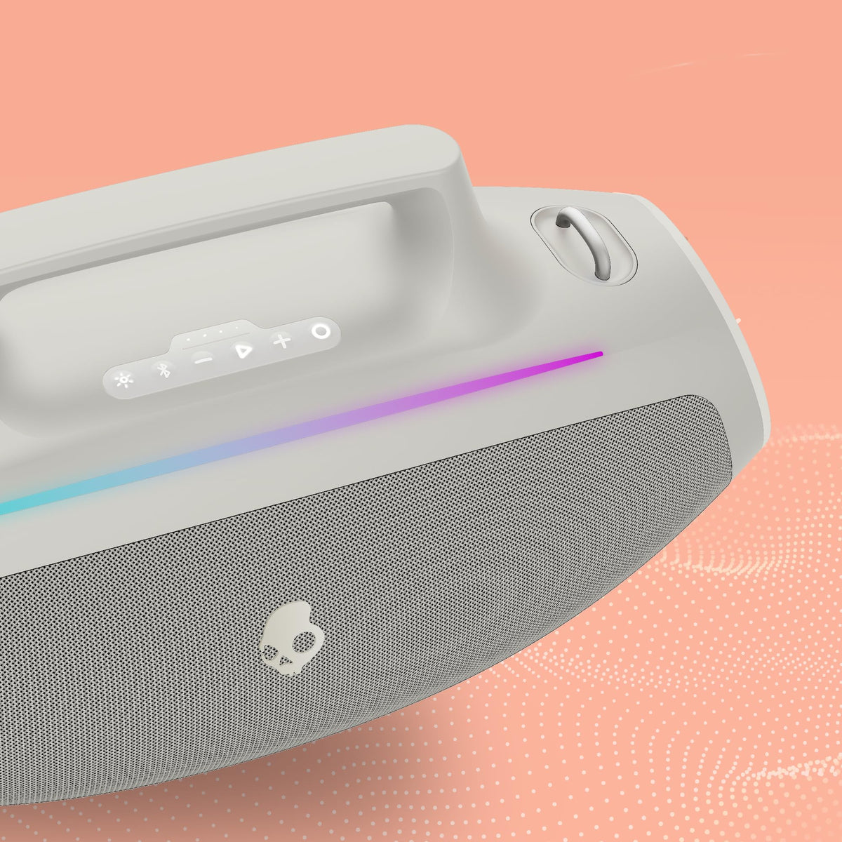 Skullcandy Barrel nylon carry strap adds easy portability anywhere.