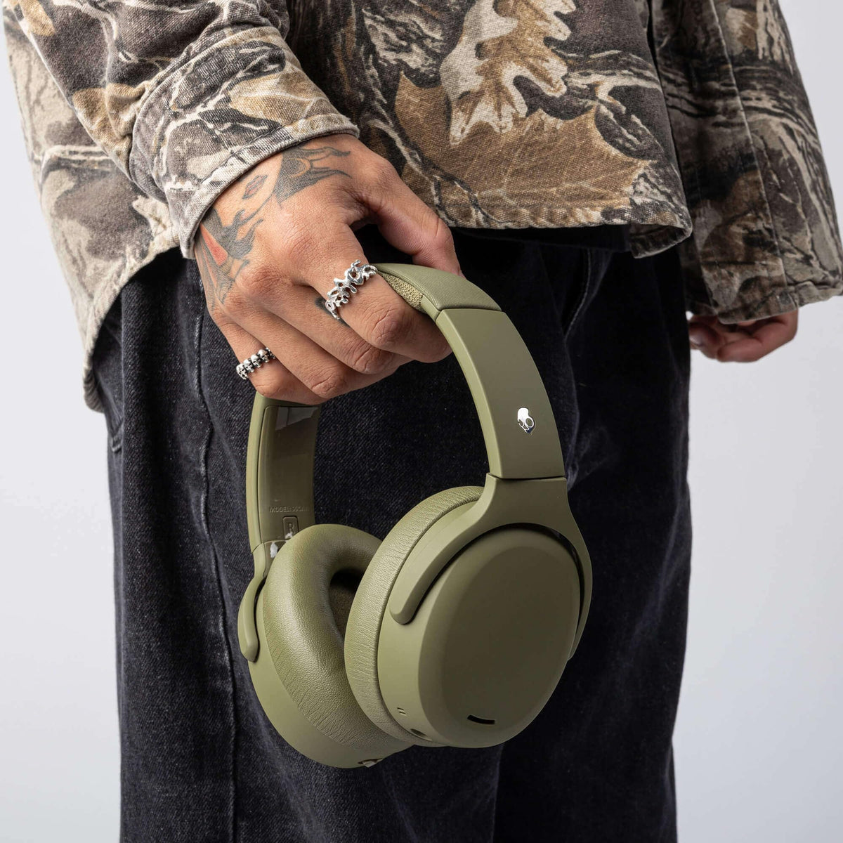 Skullcandy app interface for Personal Sound by Mimi and EQ control