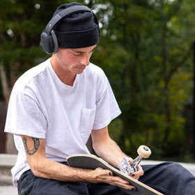 Skullcandy Crusher ANC 2 multi-point pairing demonstrates seamless device switching.