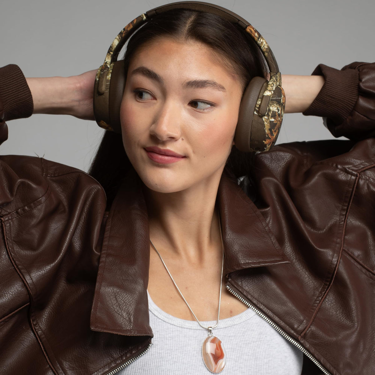 Skullcandy Crusher ANC 2 multipoint pairing for device switching.