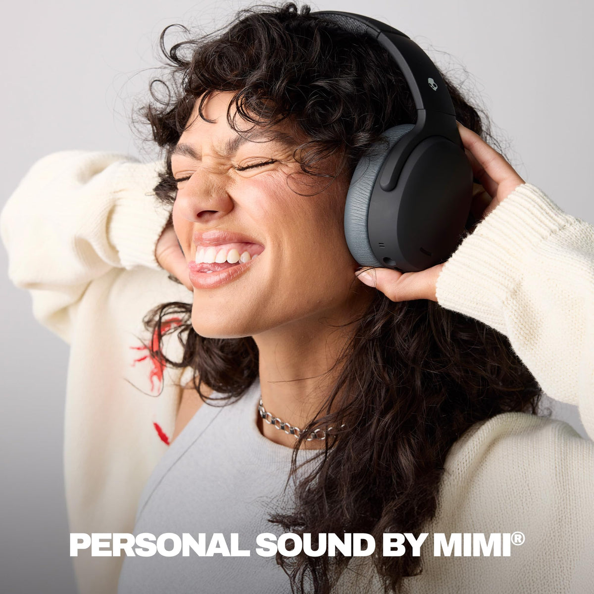 Skullcandy Crusher ANC 2 noise cancel switch enables focused work in busy spaces.