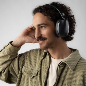 Skullcandy Hesh 360 clear voice mic ensuring crystal clear calls