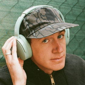 Tile finding technology helps locate Skullcandy Hesh ANC when misplaced.