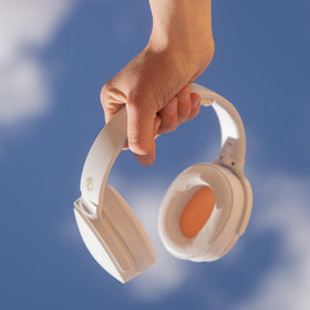 Skullcandy Hesh Evo folded compact for travel and easy storage