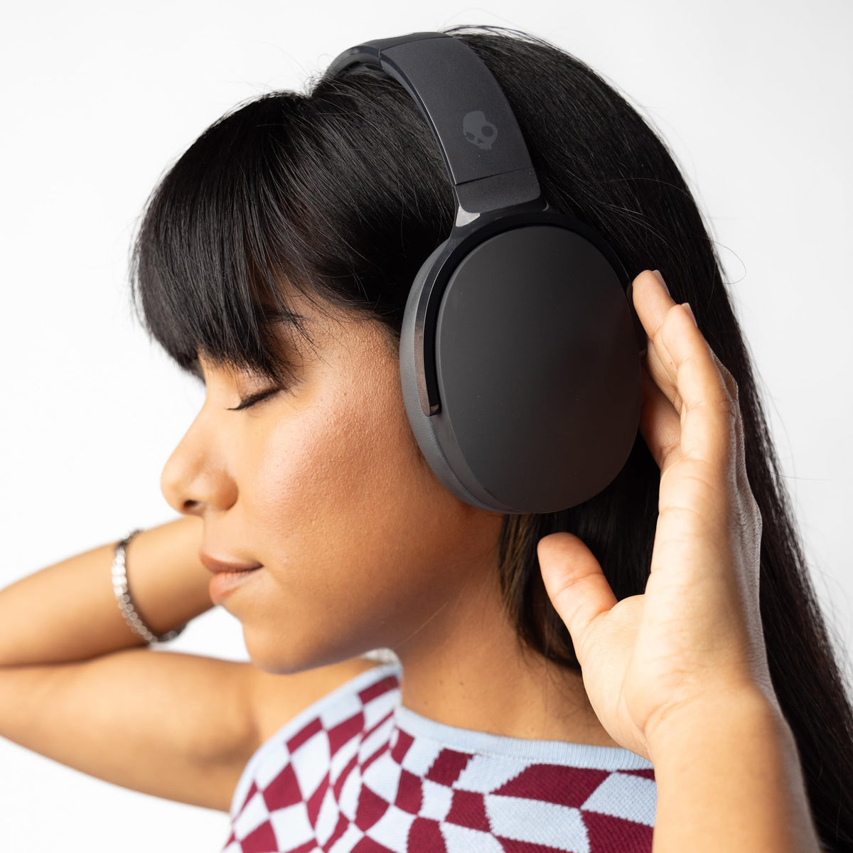 Skullcandy Hesh Evo's Tile finding helps locate headphones.