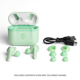 Skullcandy Indy Evo earbud worn in ear during run, comfortable fit and sweat resistance