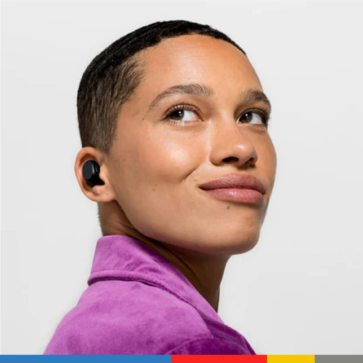 Skullcandy Mod earbuds paired with two devices for seamless switching.