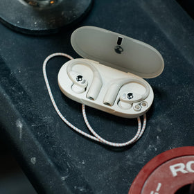 Skullcandy Push 540 app control screen for EQ customization.
