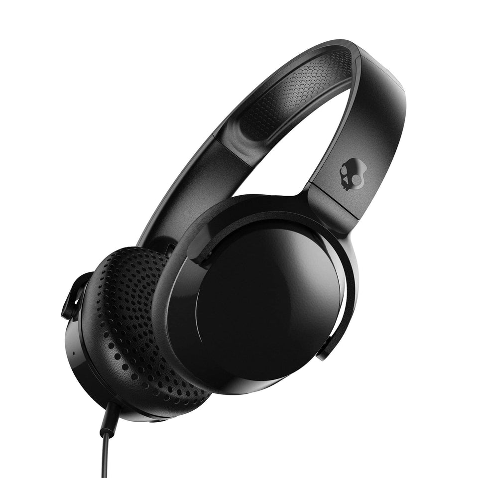 Skullcandy Riff on-ear headphones with 35mm aux connection for direct, reliable listening anywhere