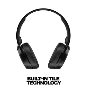 Skullcandy Riff Wireless 2 earcup close-up showing cushioned pad for comfort