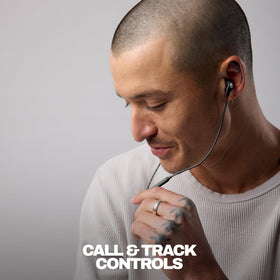 Skullcandy Set USB-C three ear gel sizes laid out for custom fit benefit