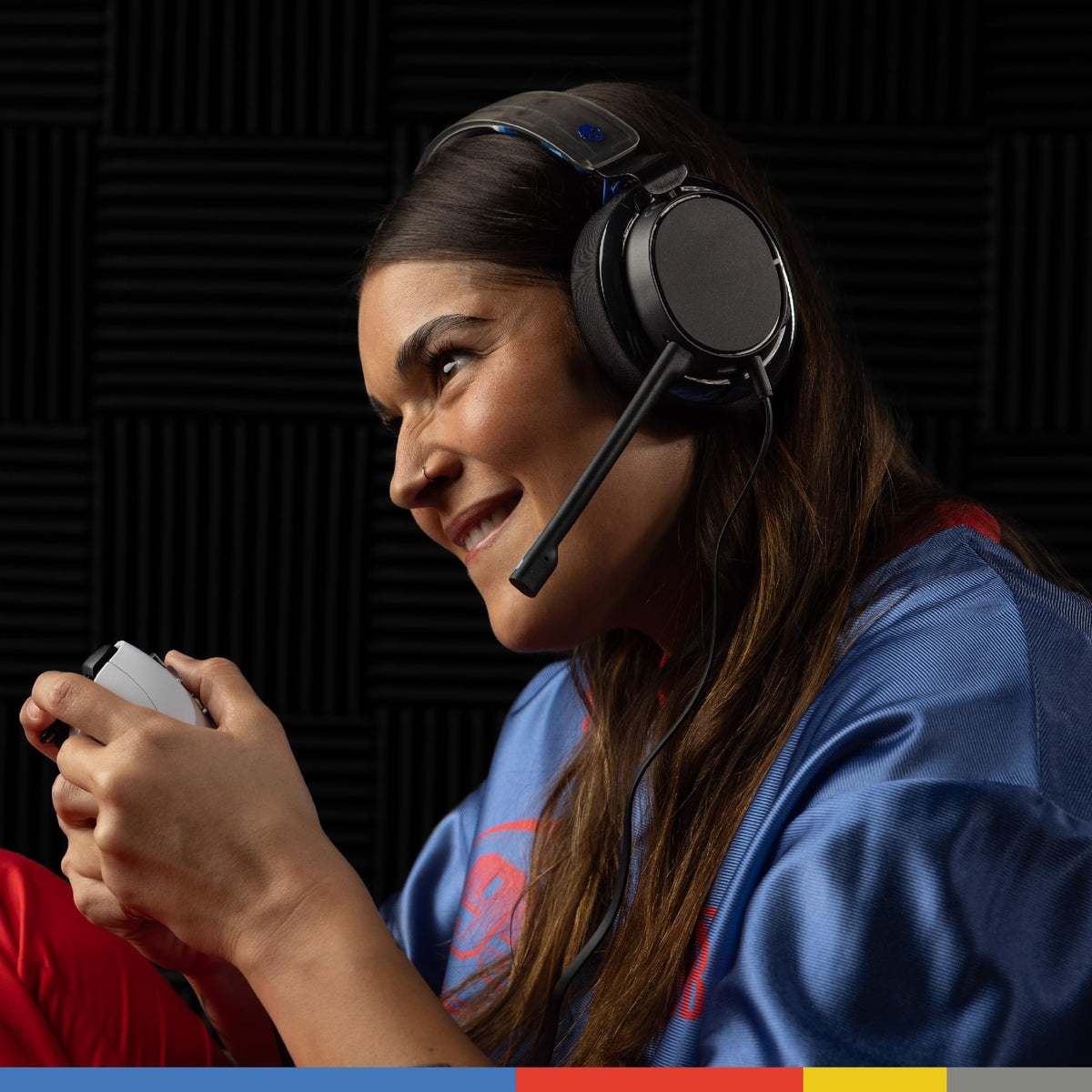 Skullcandy SLYR Pro 50mm dynamic drivers close-up delivering rich detail