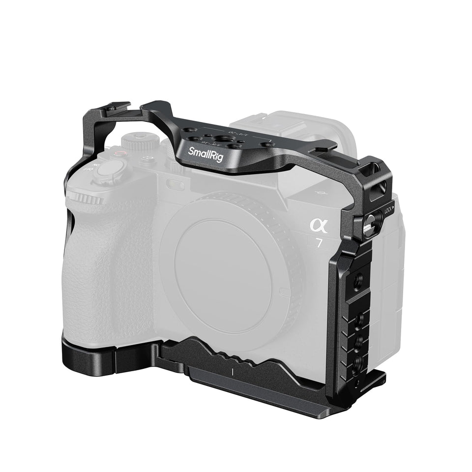 SmallRig HawkLock cage for Sony A7R V, top view highlights secure mounting and modular accessories.