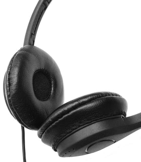 SmithOutlet headphones with long cord for flexible group activities.