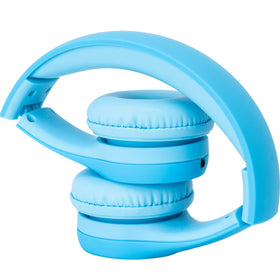 Snug Play+ lightweight, soft ear pads for kid-friendly comfort.