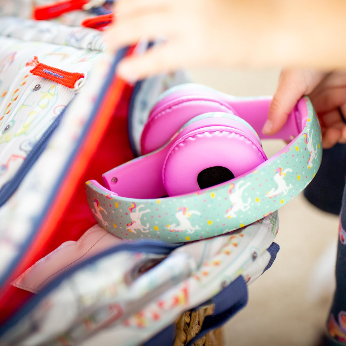 Snug Play+ durable materials withstand kids rough play.