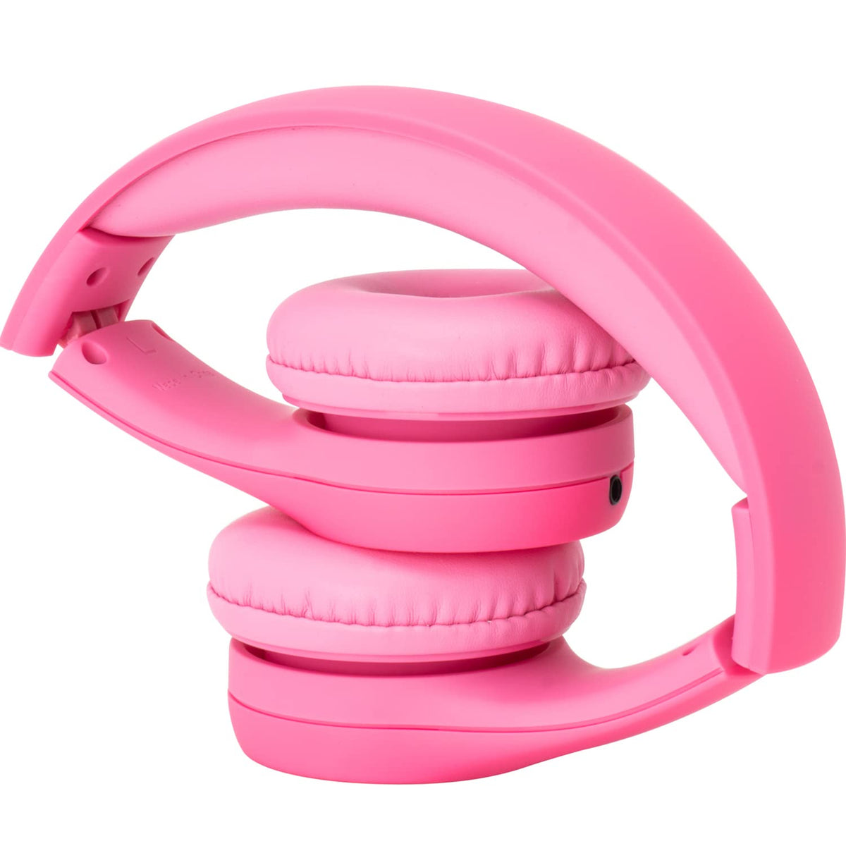Snug Play+ sharing port enables daisy chain listening for multiple kids.
