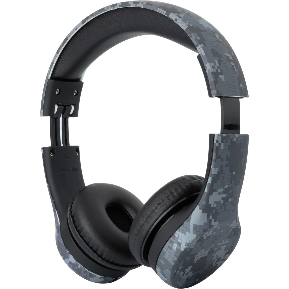 Snug Play+ lightweight, soft-ear-pad design for comfortable wear.