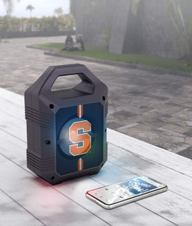 SOAR ShockBox XL LED close-up showing color lights and beat-sync effect for lively atmosphere